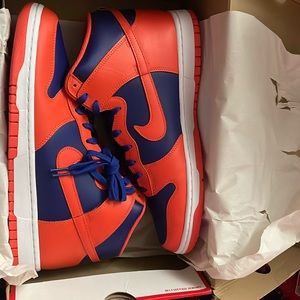 Nike Dunk HI “Knicks”